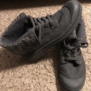 Womens palladium boots 9.5 charcoal grey shoes